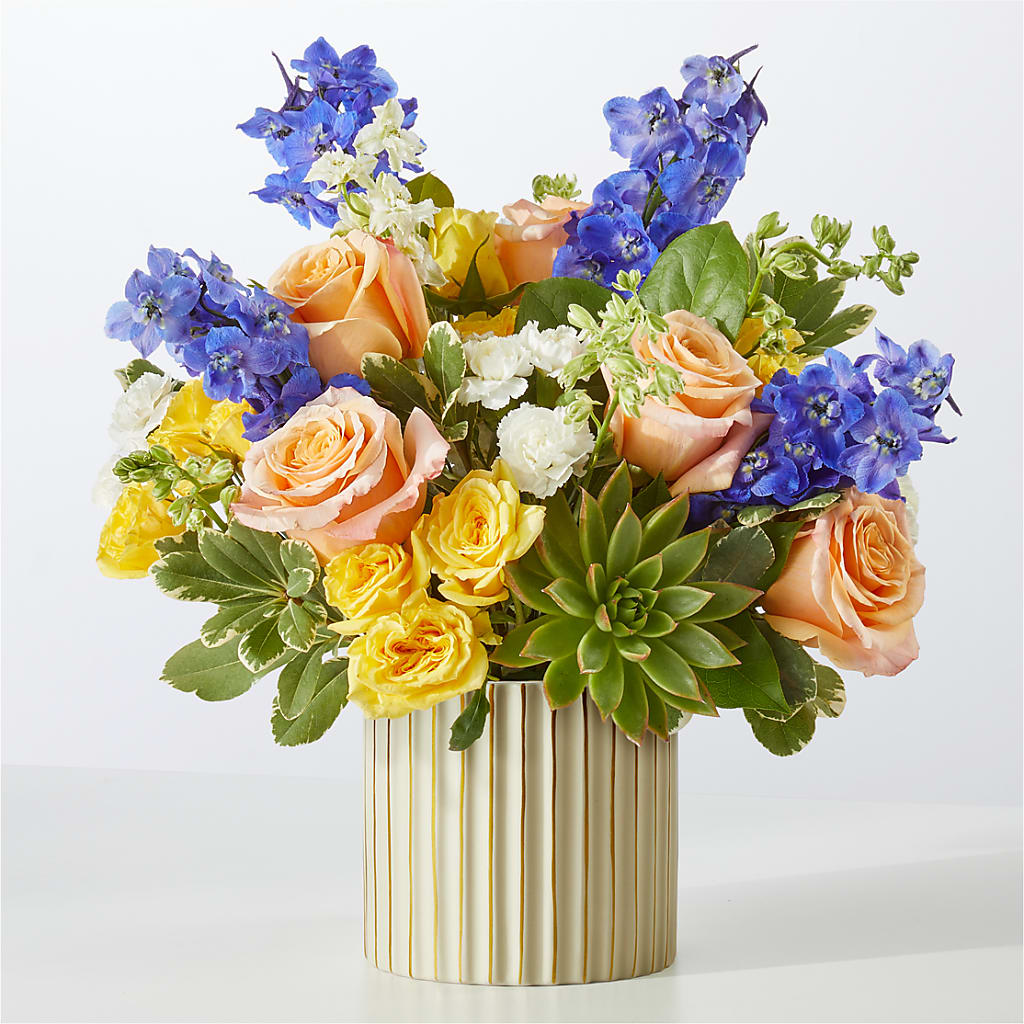 Cobalt Reverie Bouquet – Elikonia Flores Y Eventos, San Juan PR