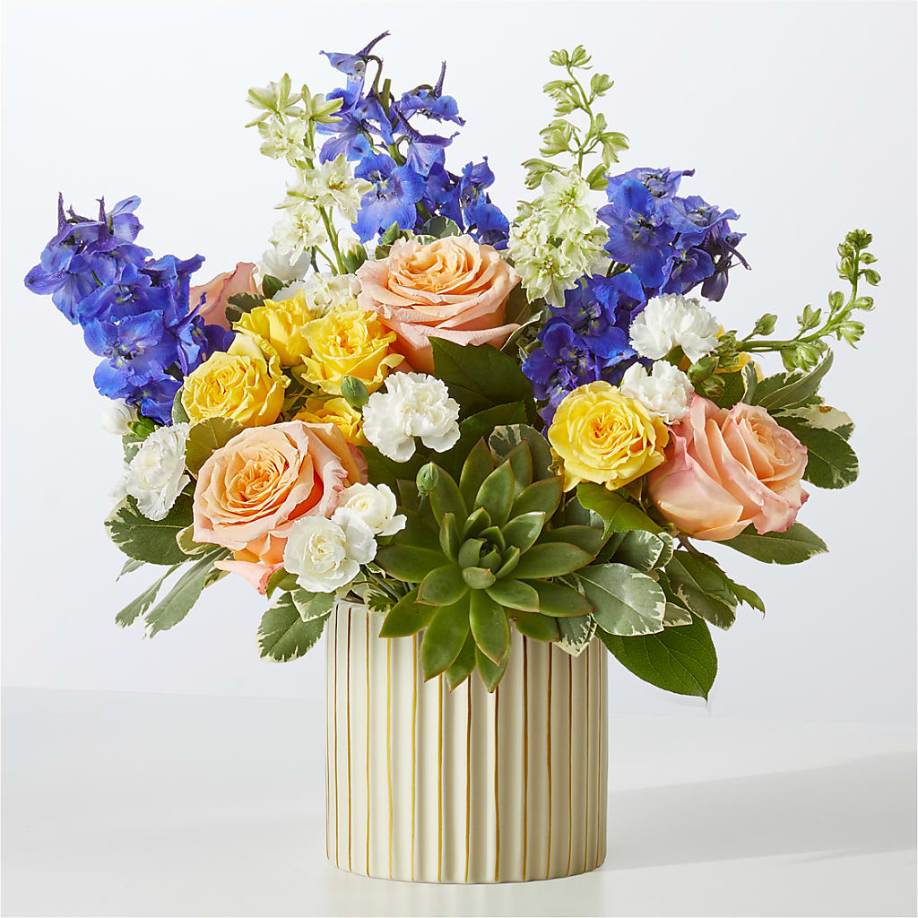 Cobalt Reverie Bouquet – Elikonia Flores Y Eventos, San Juan PR