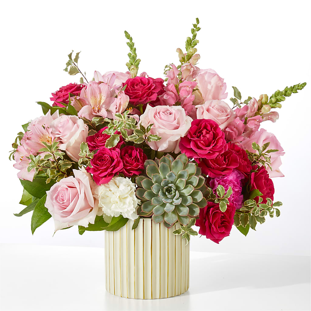 Magenta Musings Bouquet – Elikonia Flores Y Eventos, San Juan PR