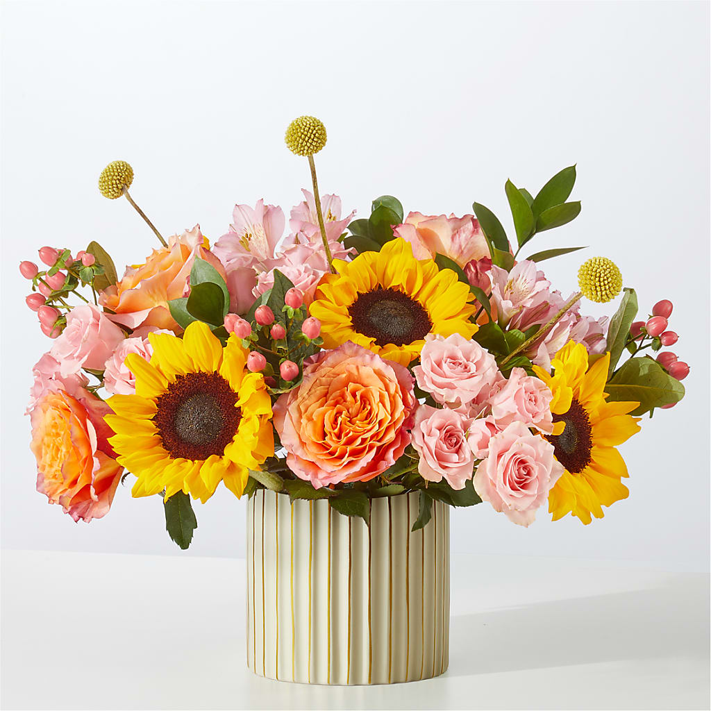 Sun's Out Bouquet – Elikonia Flores Y Eventos, San Juan PR