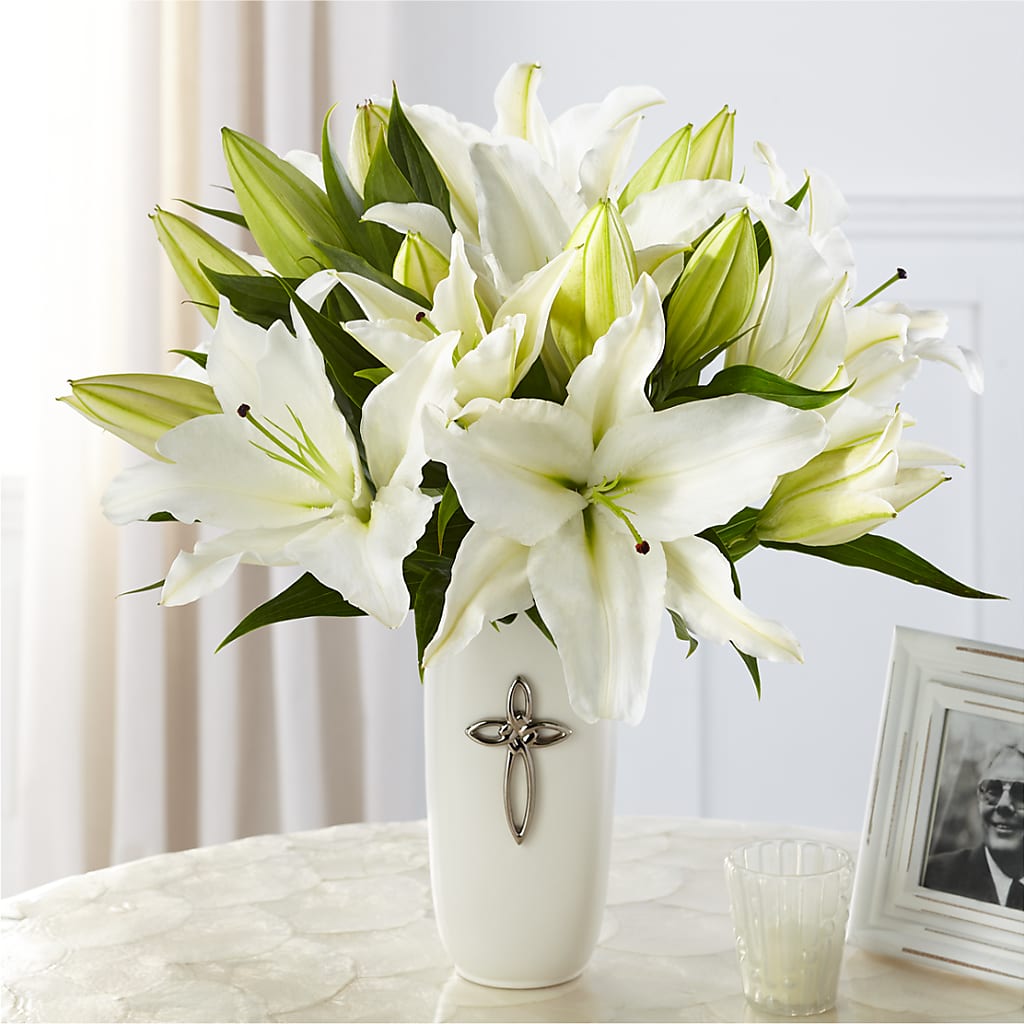 Faithful Blessings Bouquet – Elikonia Flores Y Eventos, San Juan PR