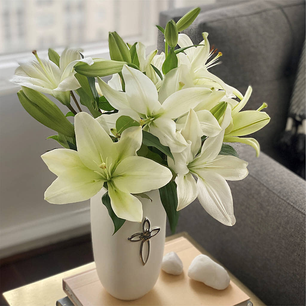Faithful Blessings Bouquet – Elikonia Flores Y Eventos, San Juan PR