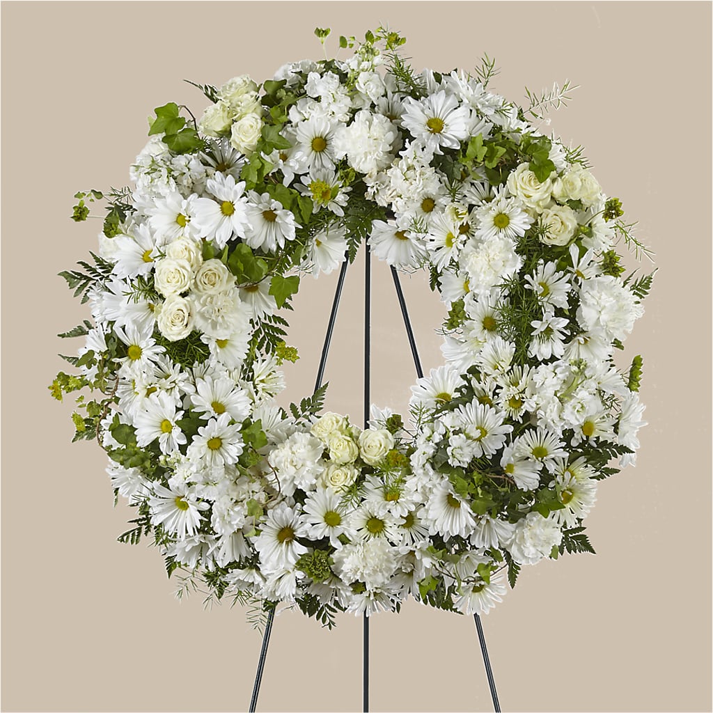 Faithful Wishes Wreath – Elikonia Flores Y Eventos, San Juan PR
