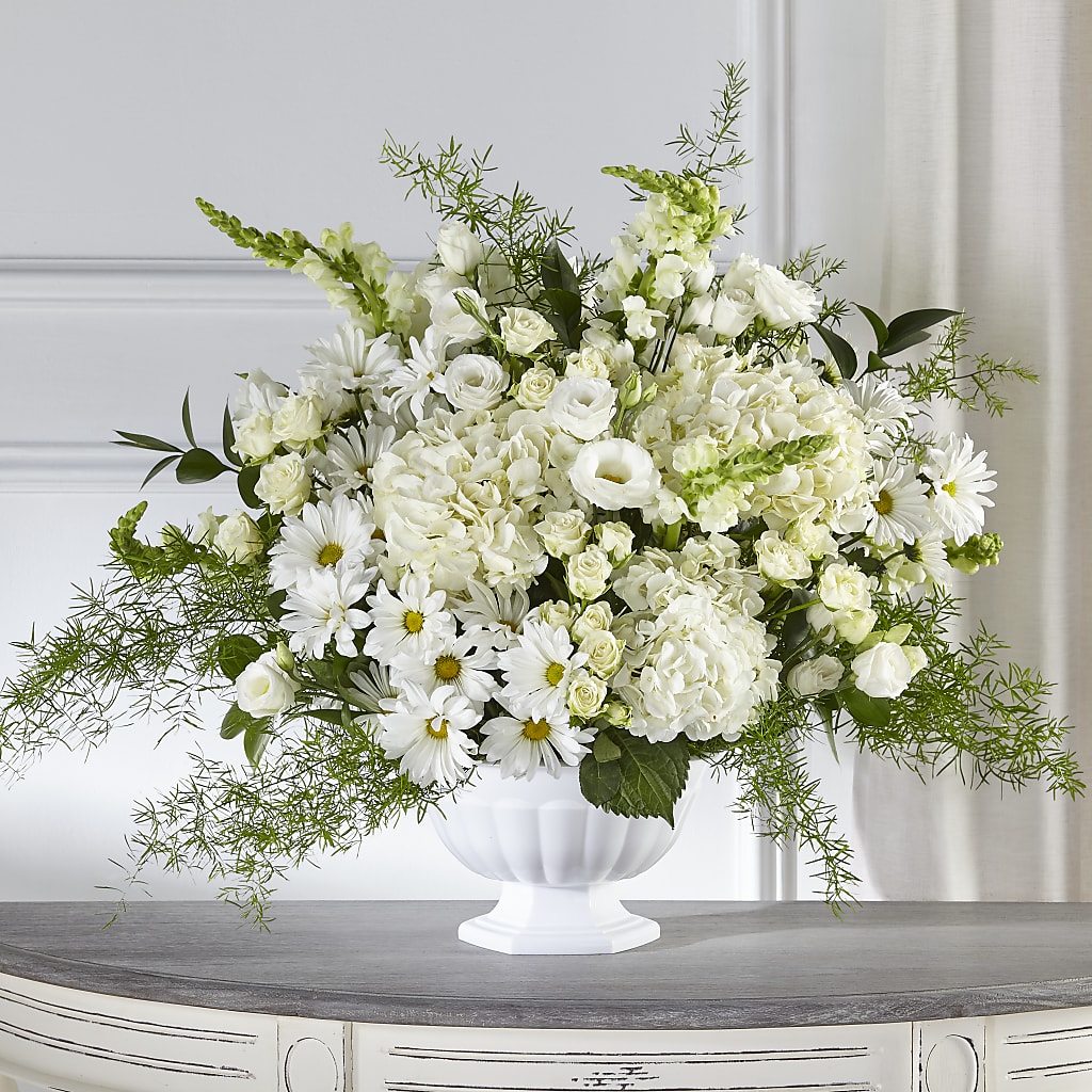 Love & Compassion Arrangement – Elikonia Flores Y Eventos, San Juan PR