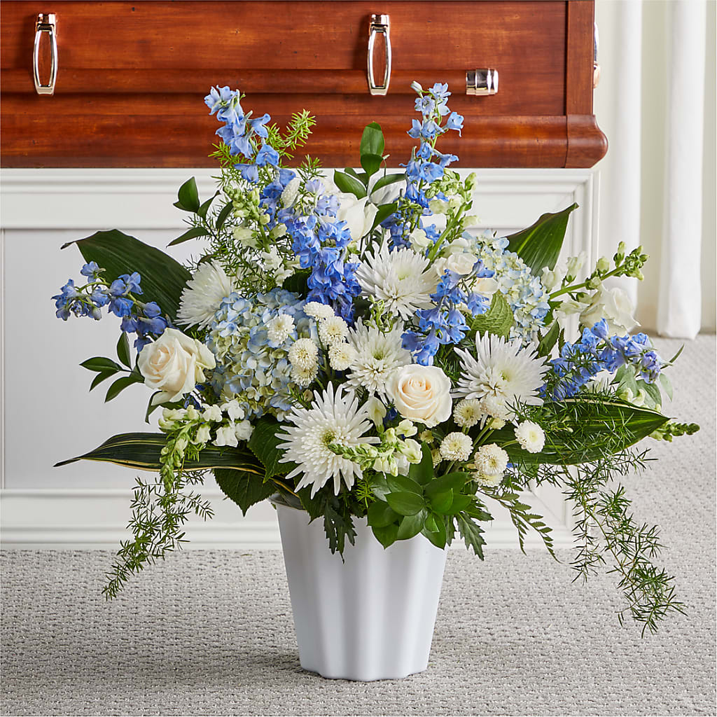 Everlasting Memories Floor Basket – Elikonia Flores Y Eventos, San Juan PR