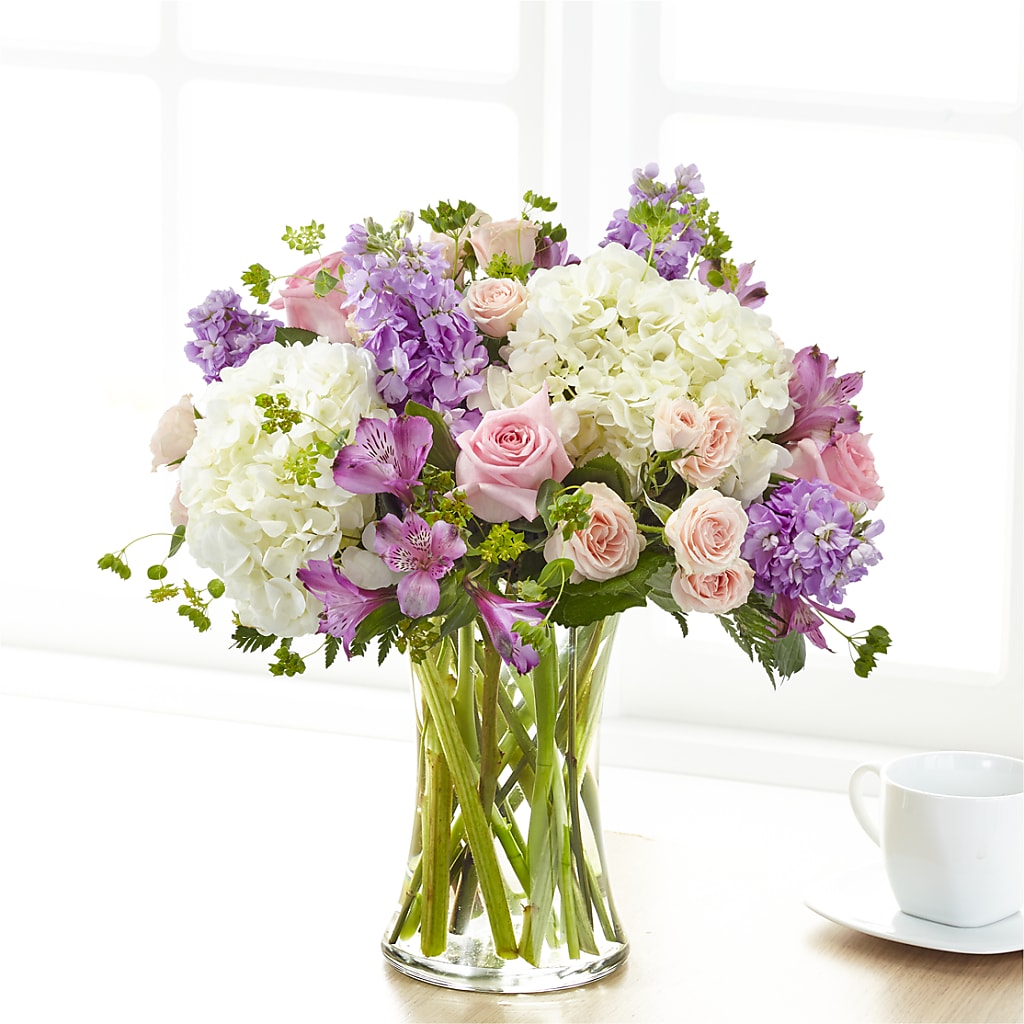 Shared Sentiment Bouquet – Elikonia Flores Y Eventos, San Juan PR