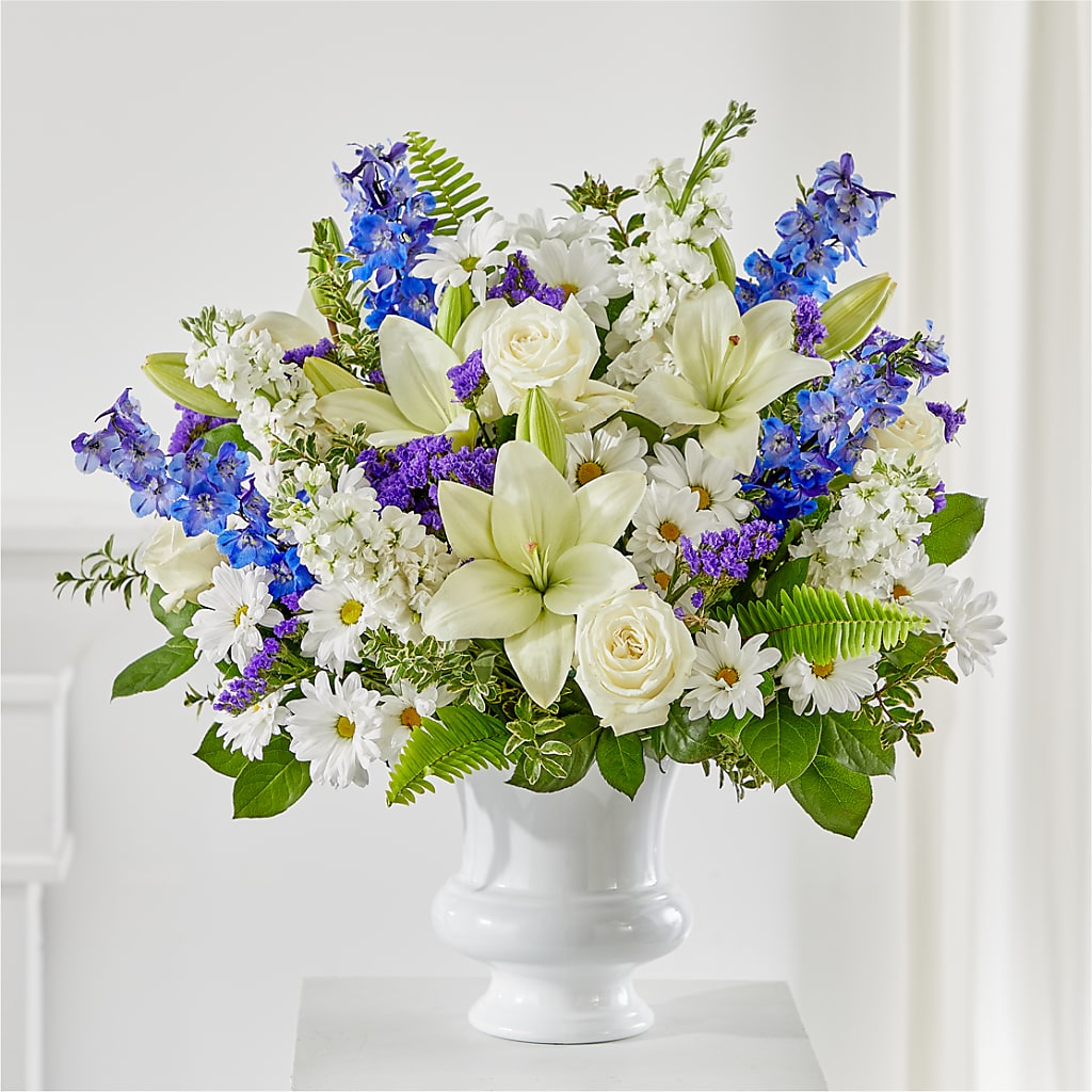 Expressions of Hope Urn Arrangement – Elikonia Flores Y Eventos, San Juan PR