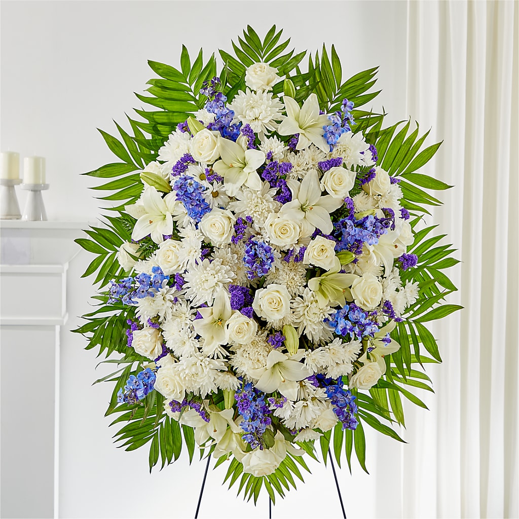 At Rest Standing Spray – Elikonia Flores Y Eventos, San Juan PR