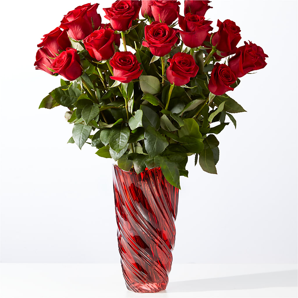 Classic Love Red Rose Bouquet with Luxe Swirl Vase – Elikonia Flores Y Eventos, San Juan PR