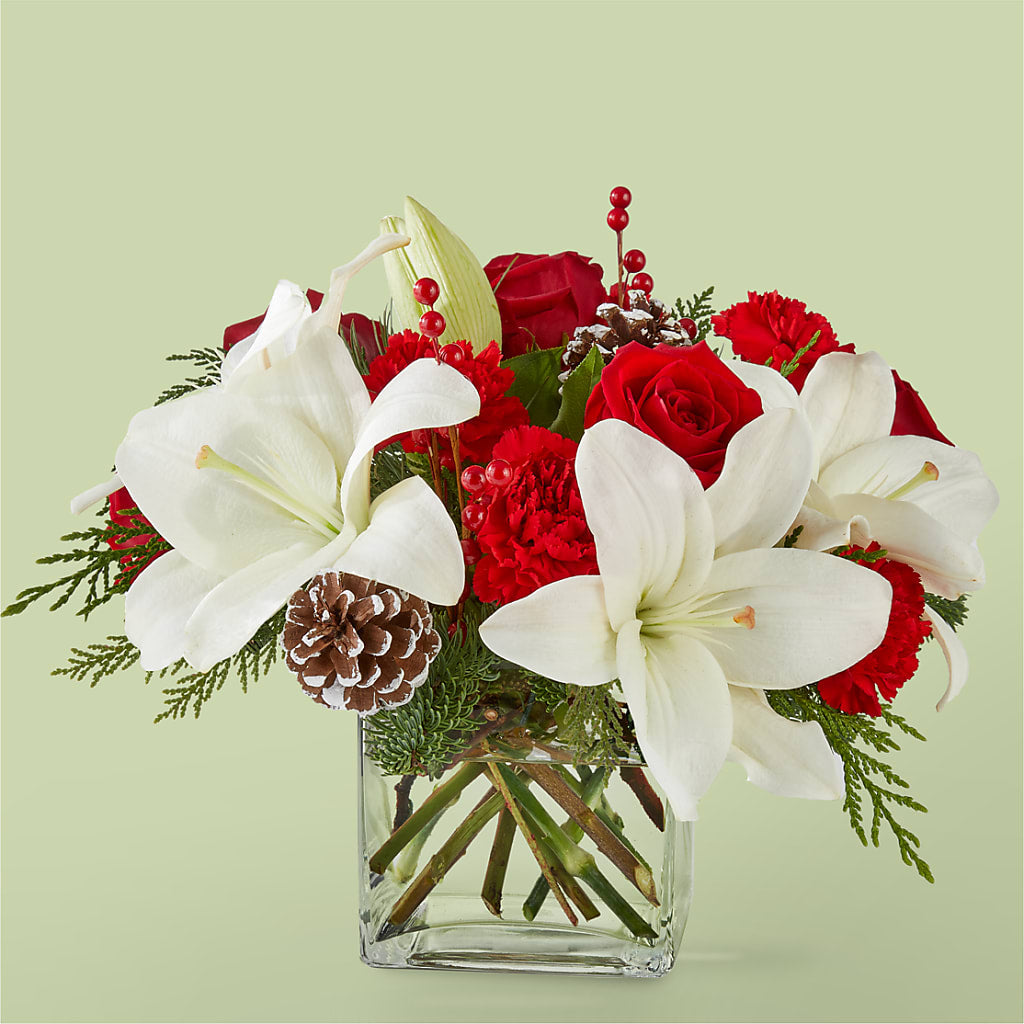 Glistening Icicles Bouquet – Elikonia Flores Y Eventos, San Juan PR