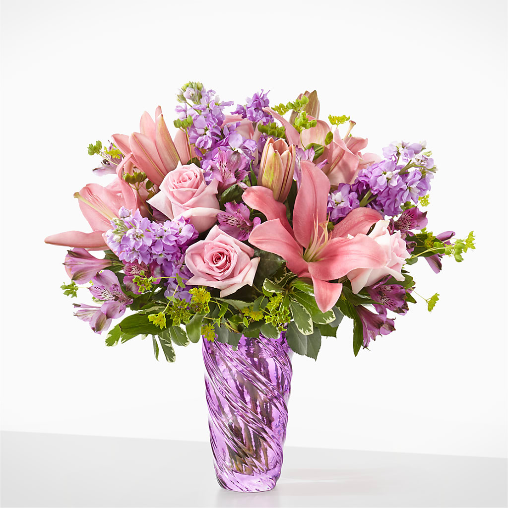Precious Petals Bouquet with Luxe Swirl Vase – Elikonia Flores Y Eventos, San Juan PR