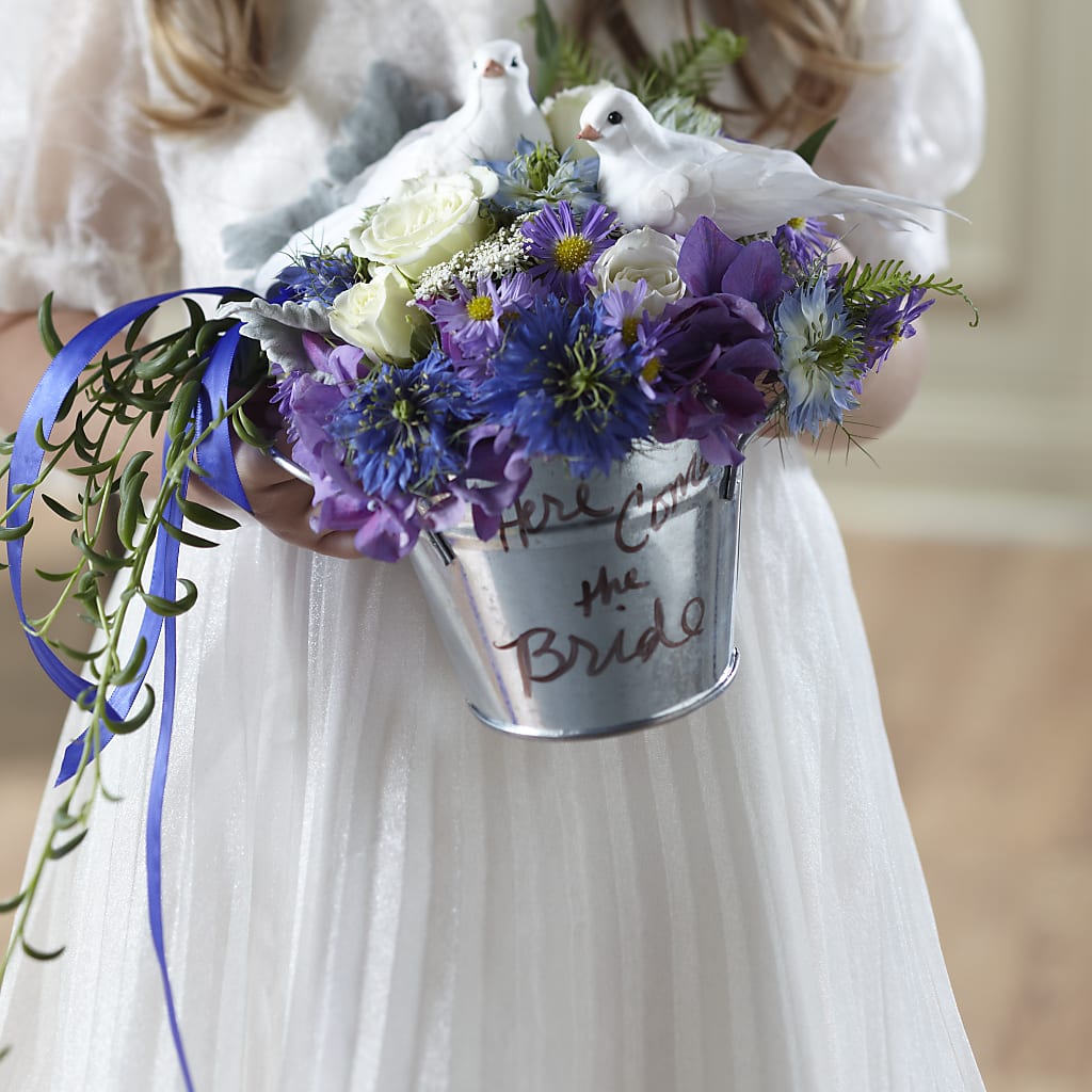 Enchantment Flower Girl Arrangement – Elikonia Flores Y Eventos, San Juan PR