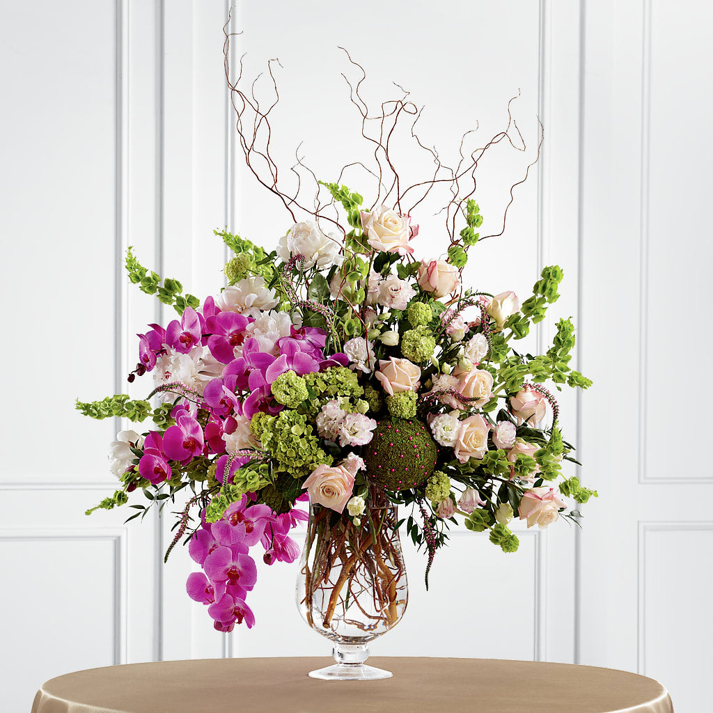 Soft Sophistication Arrangement – Elikonia Flores Y Eventos, San Juan PR
