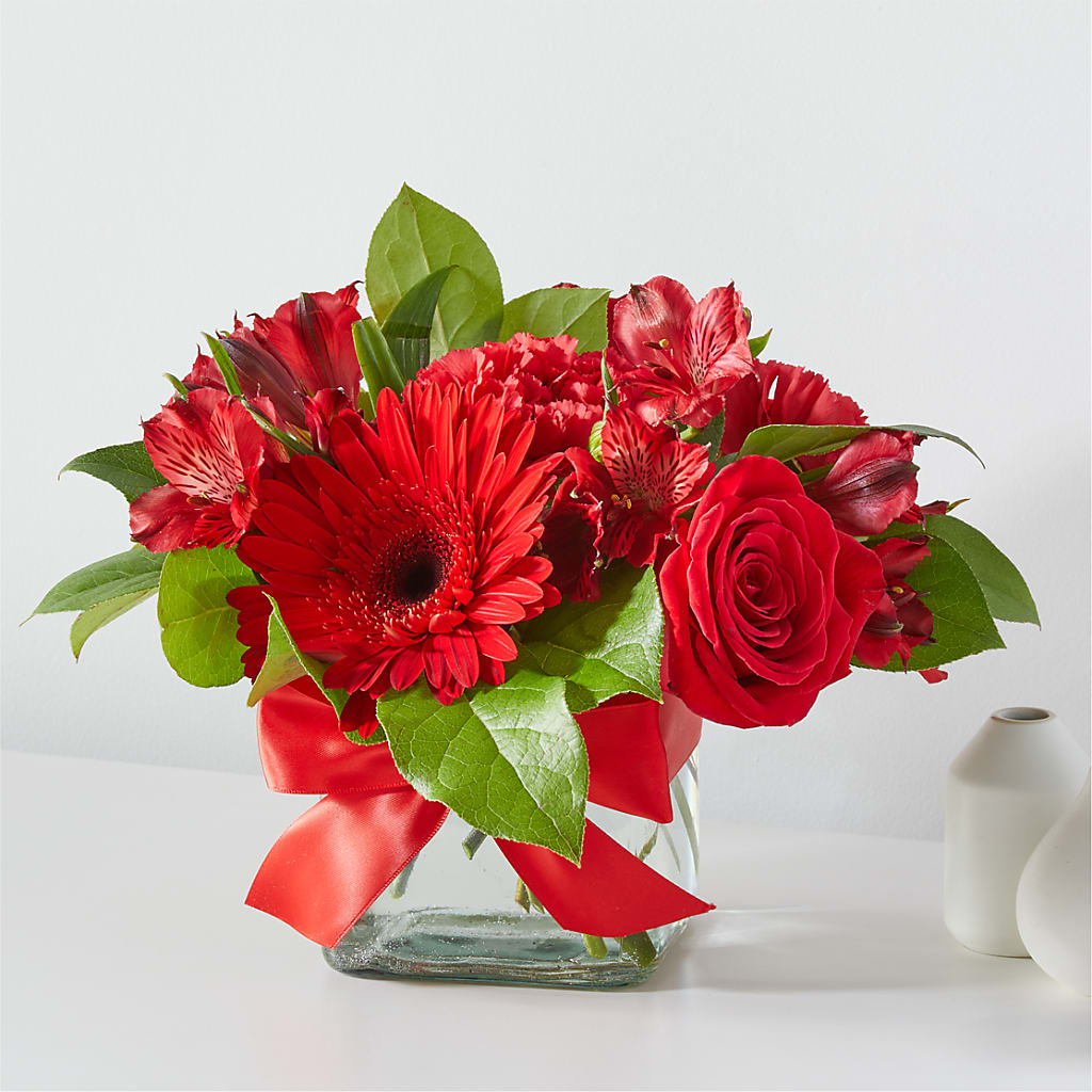 Red Hot Bouquet – Elikonia Flores Y Eventos, San Juan PR