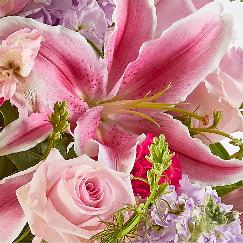 Mauvelous Bouquet –  Elikonia Flores Y Eventos, San Juan PR