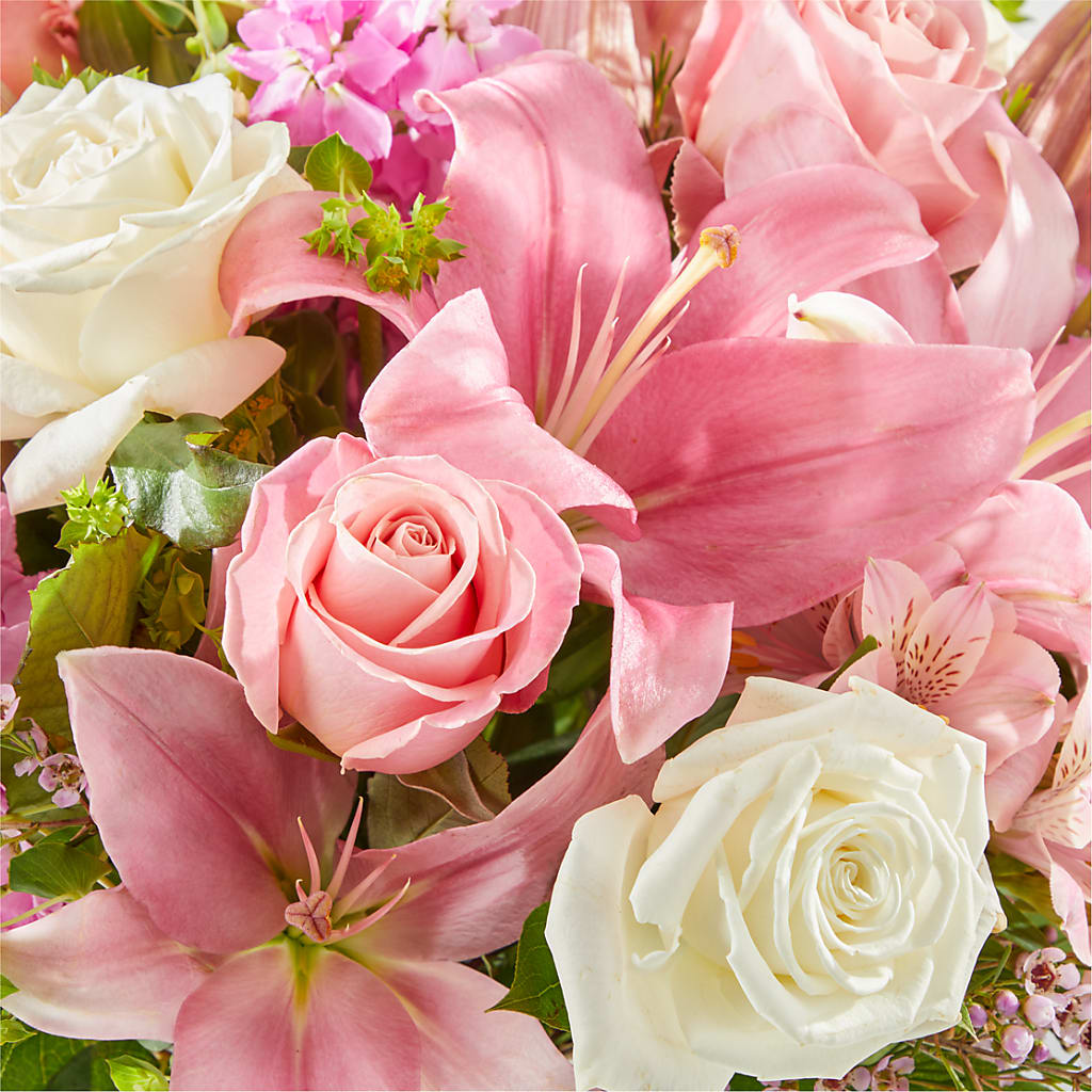 Ethereal Beauty Bouquet –  Elikonia Flores Y Eventos, San Juan PR