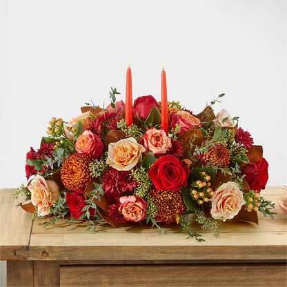 Gather Near Centerpiece –  Elikonia Flores Y Eventos, San Juan PR
