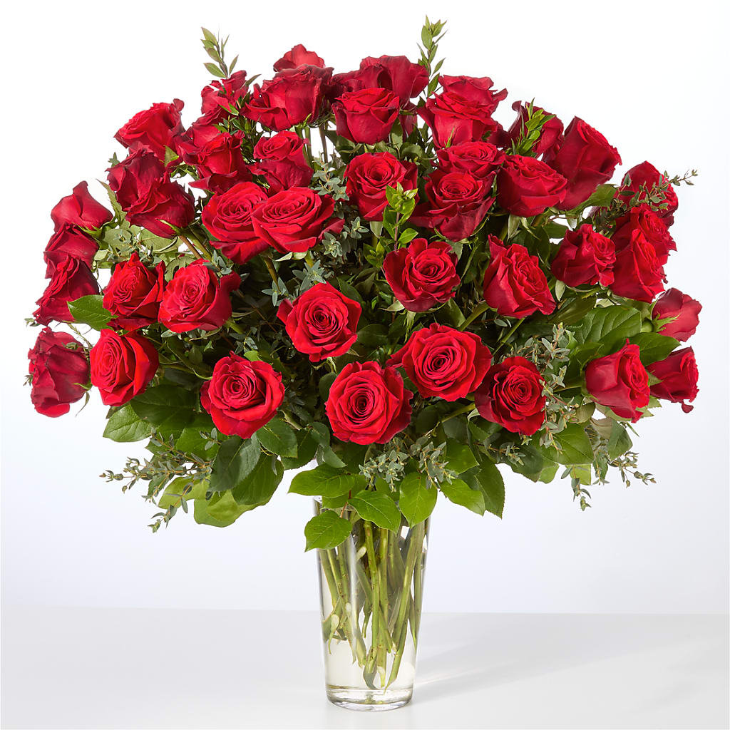 Forever Yours Fifty Stem Red Rose Bouquet –  Elikonia Flores Y Eventos, San Juan PR